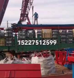 18米布料机装车啦